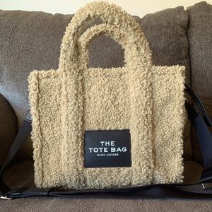 Marc Jacob’s teddy tote